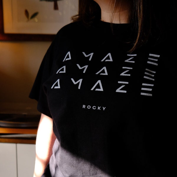 Project Hail Mary "Amaze Amaze Amaze" Unisex T-Shirt. Rocky Quote from Project Hail Mary Black Cotton Tee.