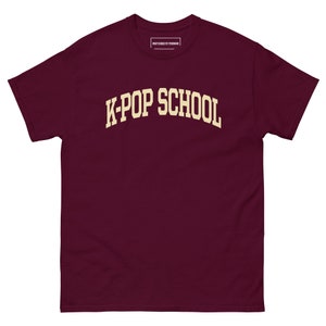 K-POP SCHOOL College T-shirt
