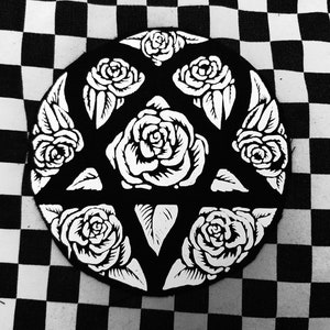 HIM - floral Heartgram Patch