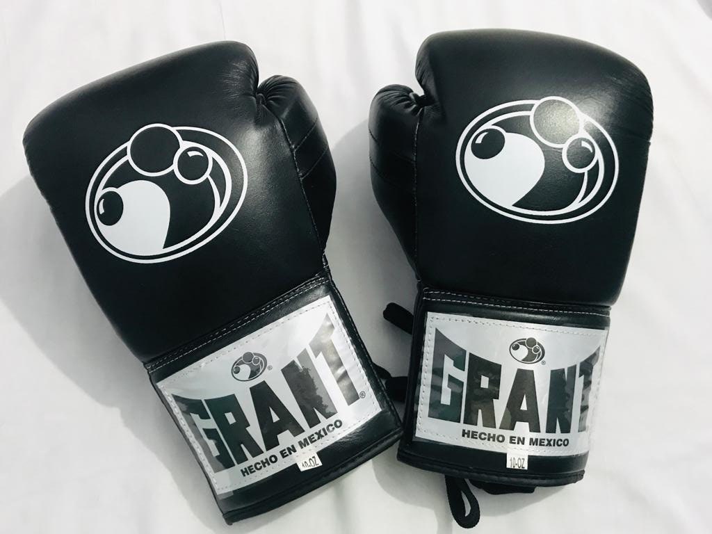 GRANT Boxing Gloves 8oz Lace-up type Floyd Mayweather Jr Model from Japan
