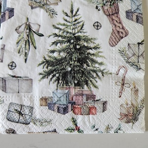 Christmas Collage DECOUPAGE Napkin - Set of 2 Individual Napkins - COCKTAIL SIZE Paper Napkin -for crafting, decoupage, etc