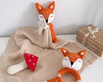Personalized Baby Gift Set • Organic Lovey with Washcloth, Animal Rattle