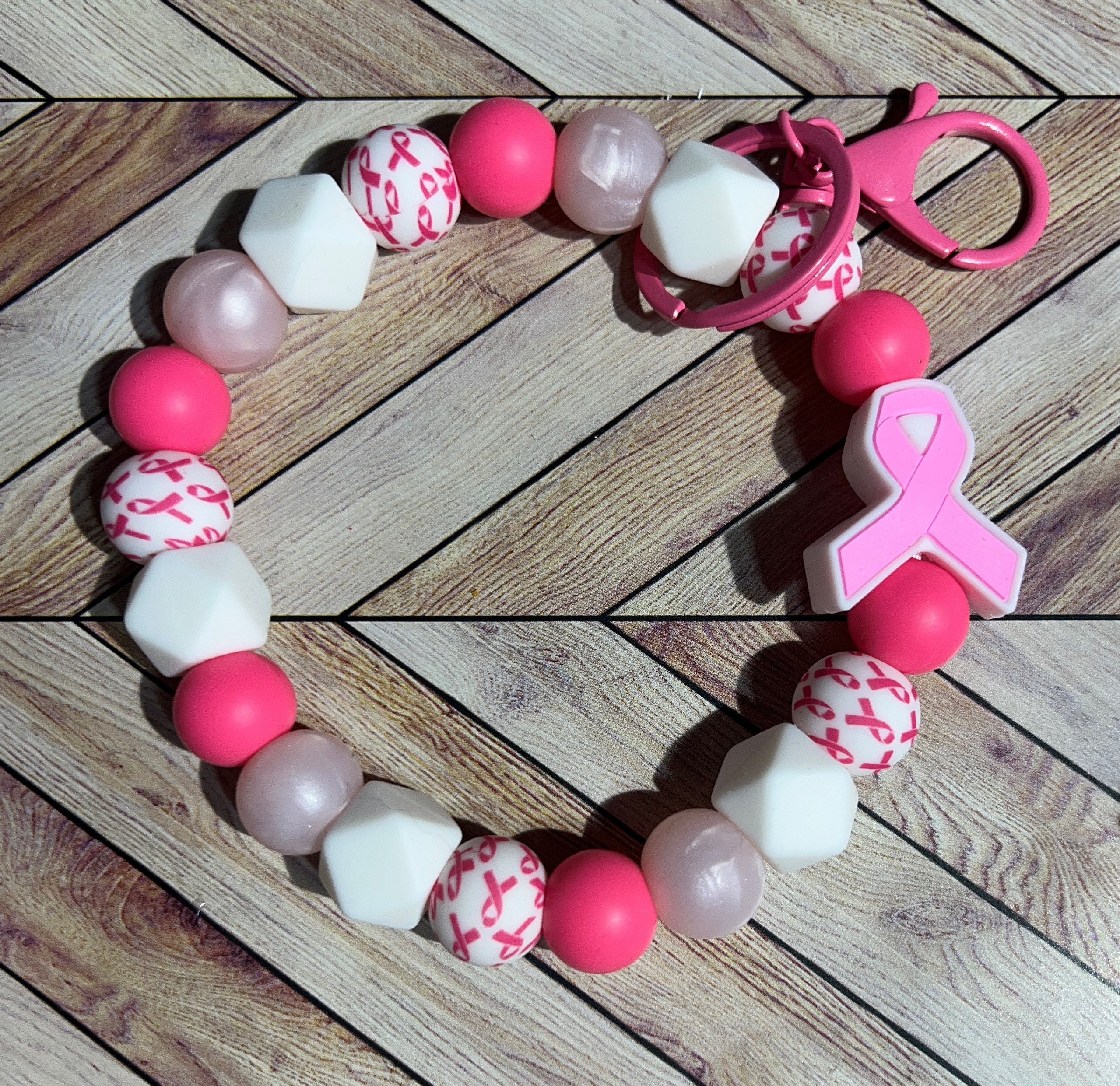 Pink Bracelets - PINKTOBER HERO  Bracelets handmade beaded, Beaded jewelry  diy, Beaded bracelets diy