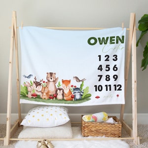 Woodland Milestone Blanket, Forest Baby Blanket, Personalized Baby Gift, Woodland Baby Blanket, Personalized gift, monthly growth blanket