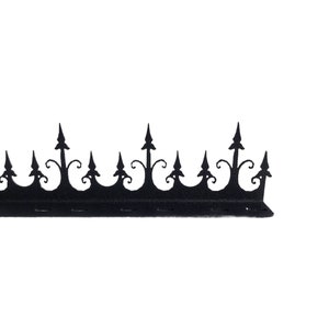 Metal Fence Security Spikes – Anti Climb Wall Spikes for Home & Garden – Gothic Fence Toppers – Black Steel Perimeter Barrier