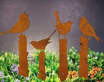 Sculptures d'oiseaux en métal rouillé - Silhouettes d'oiseaux personnalisées pour la garniture de clôture