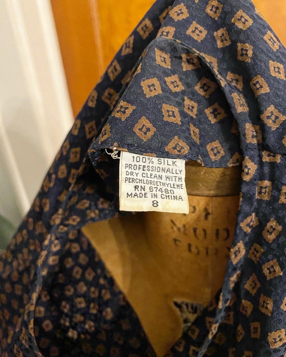 90s Diamond Pattern Silk Blouse - image 4