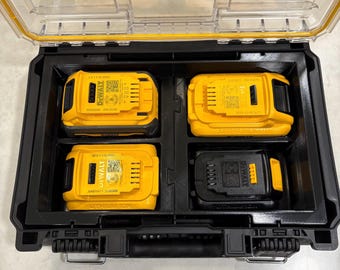 BattBox - 4 Slot Battery Organizer for DeWalt ToughSystem 2.0 (DWST08020) and 20/60V Batteries