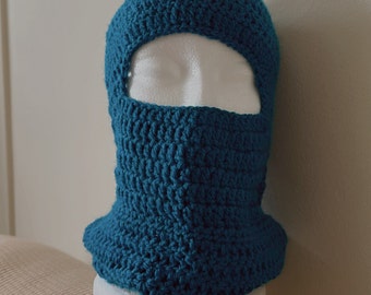 crocheted balaclava / crocheted ski mask