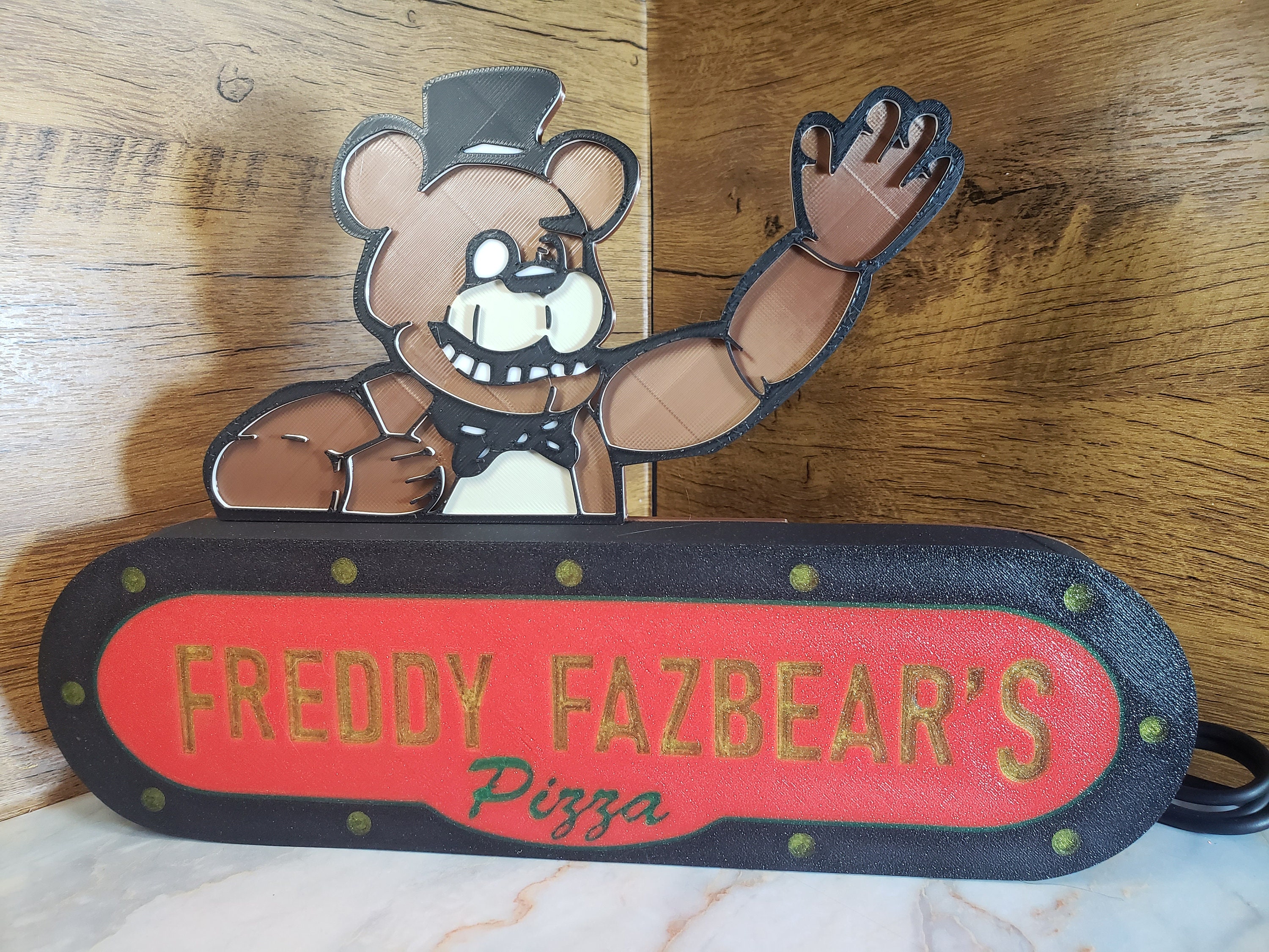 fnaf ロゴ　ライト　five nights ファイブナイツ Amazon.com: Five Nights at Freddy's Security Breach Freddy