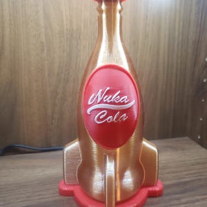 Nuka Cola Lamp