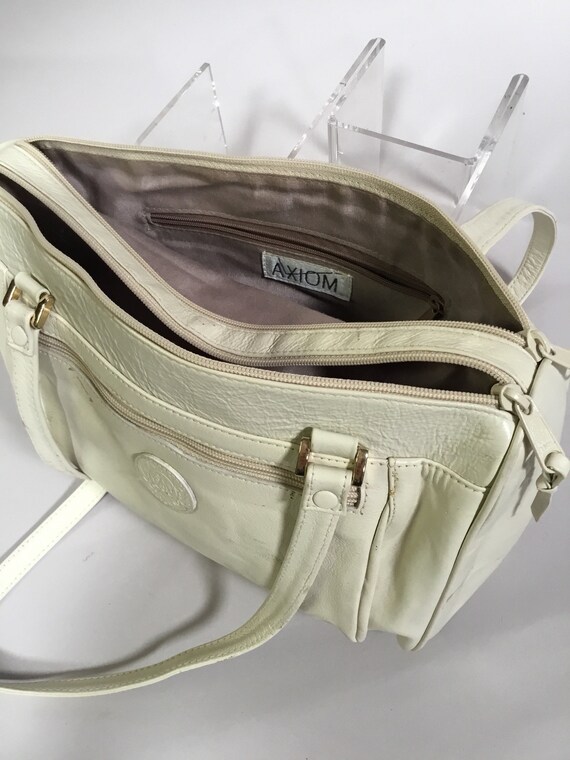 Vintage 1970's Off White Leather Axiom - image 3