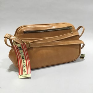 Vintage 1970's Light Brown Leather Mr. Chips Purse