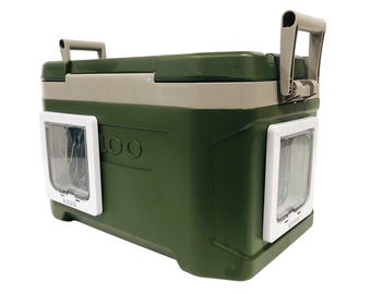 Outdoor Feral Cat House, 100% Insulated, Fully Weatherproof with Two Doors, Straw Bale Included, Warm Pet Shelter