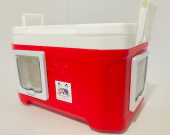 Igloo Cat Shelter – Outdoor Feral Cat House with Dual Doors