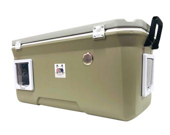 XXL Insulated Feral Cat Shelter, Two-Door Weatherproof Cat House