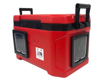 Insulated Cat Shelter, Weatherproof Two-Door Design, Outside Cat Furniture