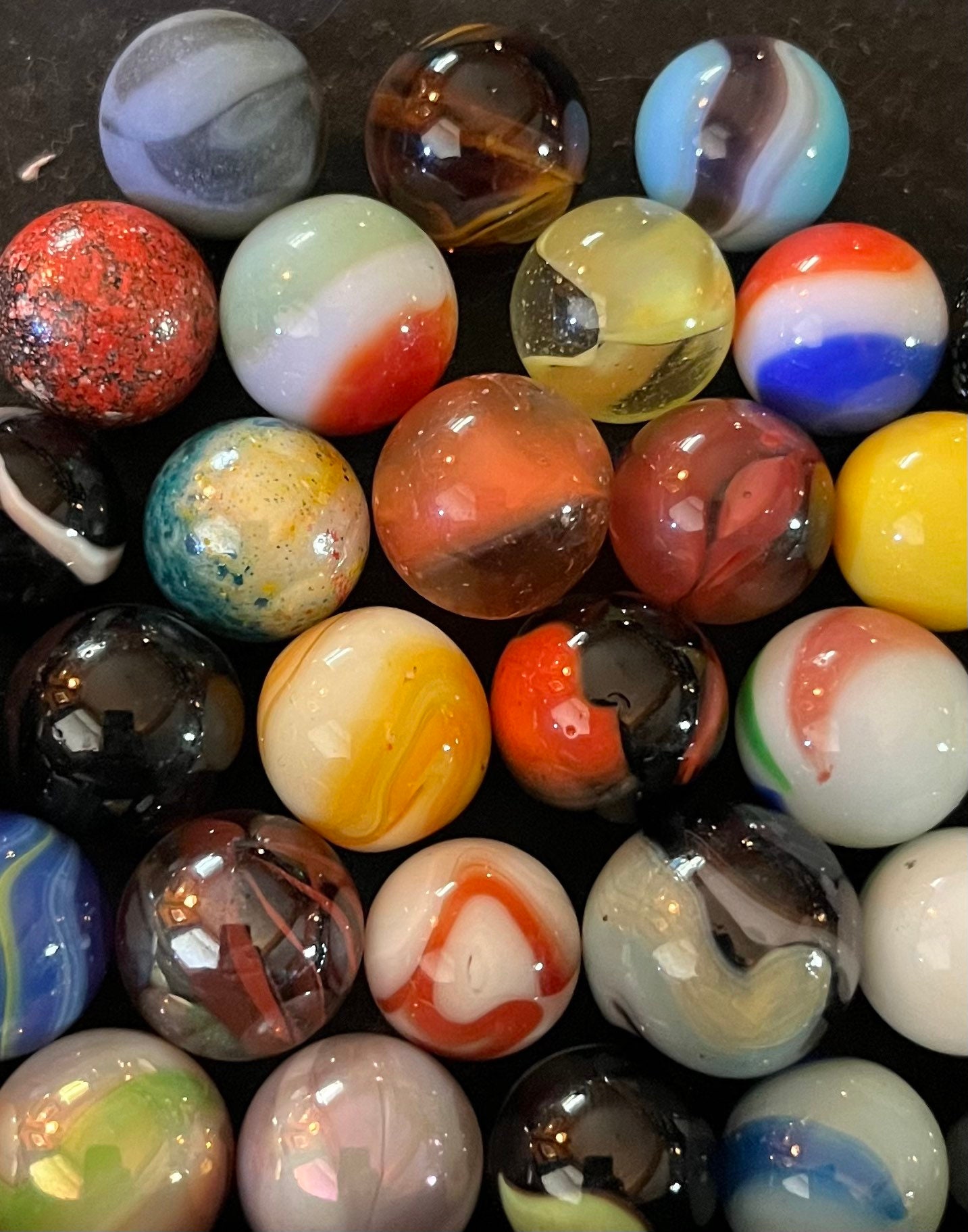 Antique-modern Marbles 30 Pieces glass 