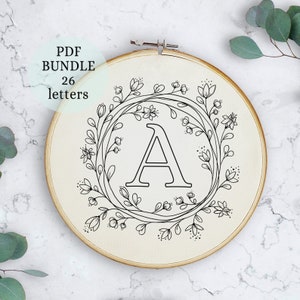 Padrão de bordado de alfabeto floral, 6 polegadas, download digital instantâneo, desenho de bordado de letras com flores, monograma floral, letra moderna