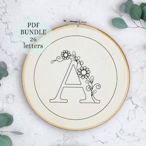 Bordado de alfabeto completo, design de bordado de letras em pdf, monograma floral, download digital instantâneo, decoração de bastidor, letras do alfabeto