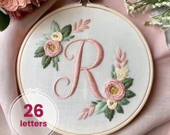 Komplettes Alphabet Stickmuster, Floral Alphabet Stickmuster, ROSES Stickbuchstaben, DIY Stickerei, Initial Embroidery Craft