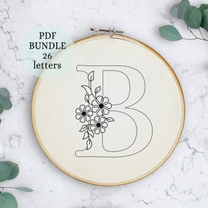 Download digital, 26 letras incluídas, bordado inicial, arte em bastidor, padrão em PDF, projeto de decoração de parede, padrão de bordado de letras, presente ideal