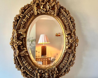 ヴィンテージオーバルゴールドギルトミラー：ハリウッドリージェンシー