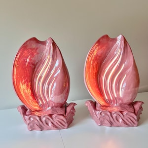 Vintage 1950s Pair of Pink Iridescent Conch Seashell Ceramic TV Lamps, Mid-Century Modern