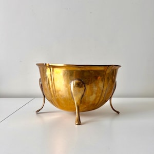 Vintage Brass Footed Jardiniere Planter Pot with Scallop Design
