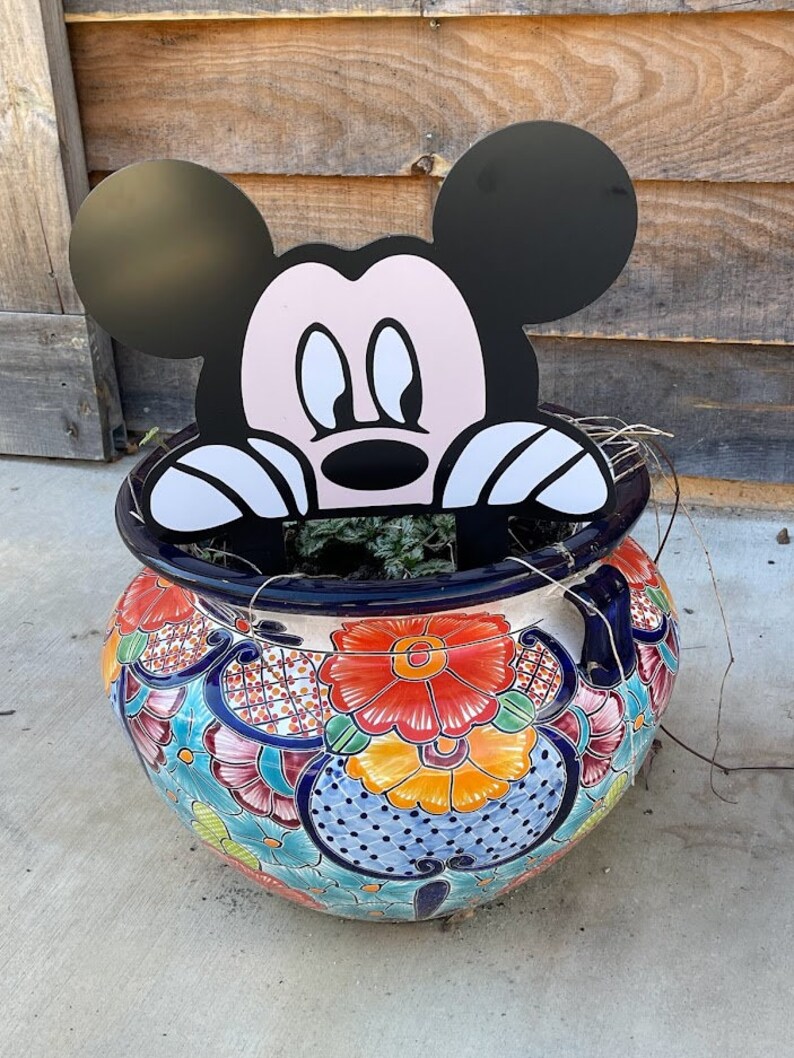 Peeking Mickey Mouse Yard Sign Peeking Minnie Yard Decor - Etsy