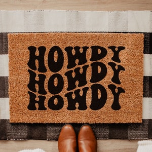Howdy Doormat, Western Door Mat, Retro Doormat, Funny Doormat, Doormat for Outdoor, Cute Doormat, Welcome Mat, Porch Home Decor, Funny Gift