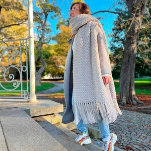 CROCHET PATTERN | Oversized Blanket Scarf for Women | Extra Long Giant Plaid Scarf for Winter | Lenny Kravitz Inspired Scarf | PDF Download