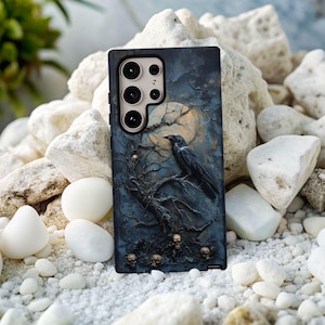 Gothic Raven & Skulls Phone Case: Spooky Horror Design