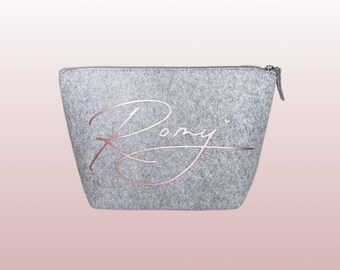 Personalized cosmetic bag / toiletry bag - name