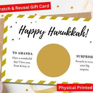 Tarjeta de anuncio de Feliz Hanukkah. Regalo para ella, regalo para él, tarjeta sorpresa personalizada, tarjeta dorada de Feliz Hanukkah.