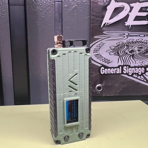 Heltec v4 | meshastic | noyau maillé | stl heltec | stl meshastic | hors réseau | porter tous les jours | évacuer | dispositif de communication sécurisé