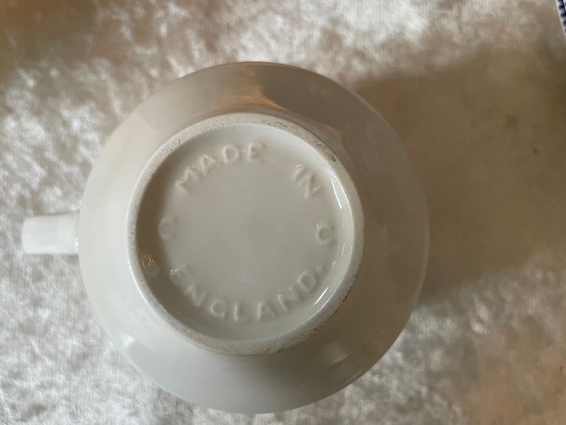 Churchill Blue Willow, Plates, Hors D'oeuvre, Teacups and Saucers