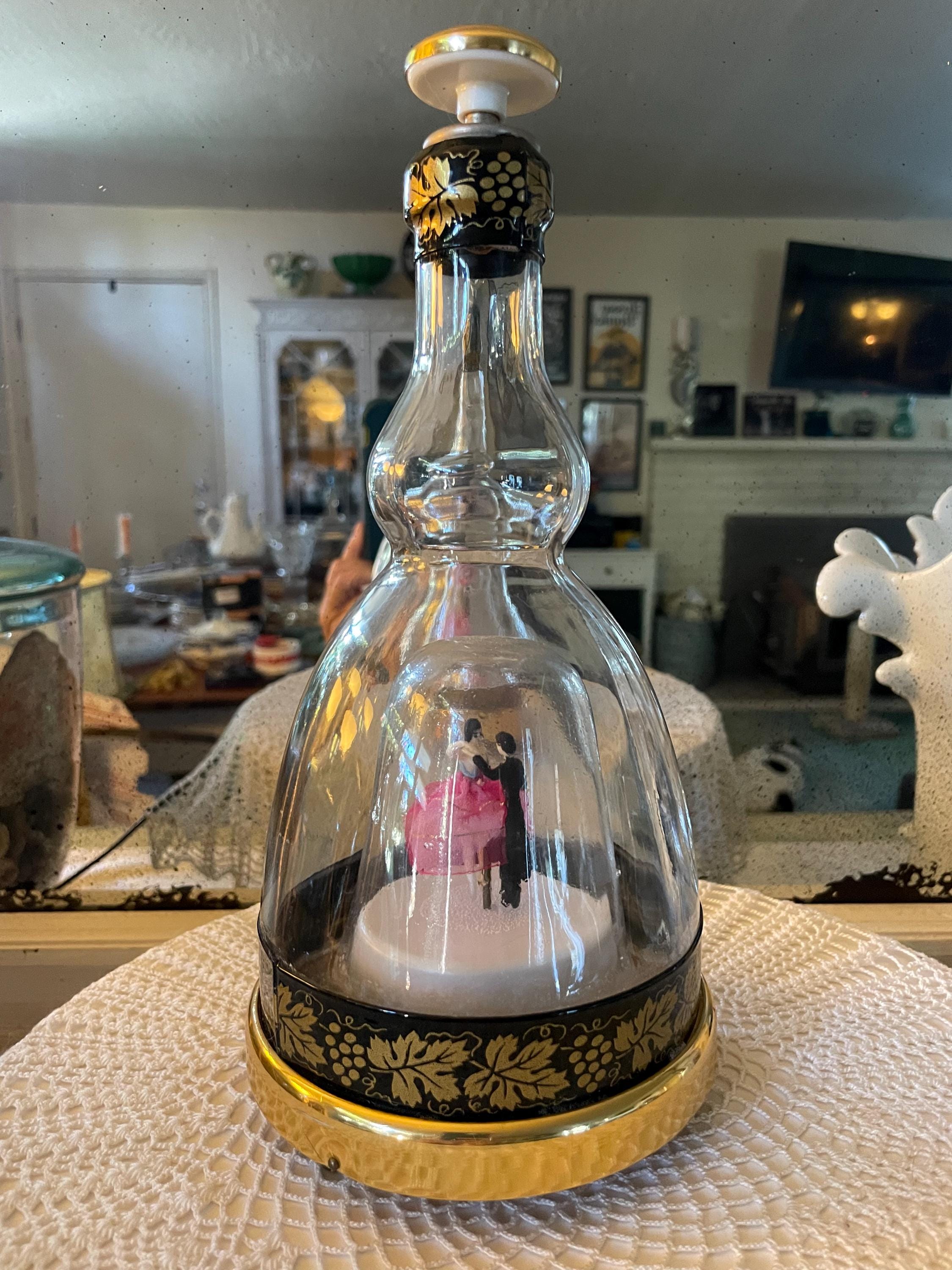 Cocktail Time1950年代ミュージカル・デキャンタ、オルゴール酒瓶 Vintage Liquor Bottle With Music Box - Etsy