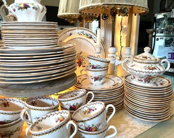 Spode Rockingham Bone China Dinnerware: England Floral