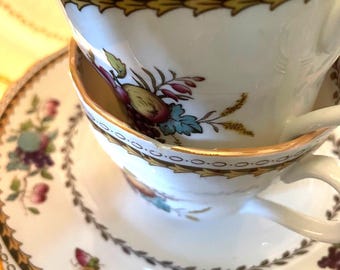 ペアゴプレット！、英国！新品、、。Bonechina、、。 Spode Rockingham Bone China Dinnerware: England Floral