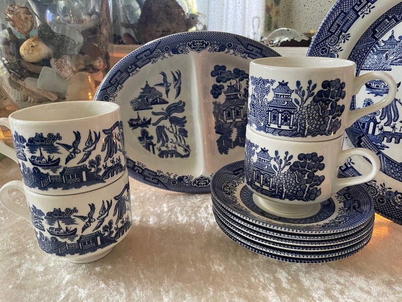 Churchill Blue Willow, Plates, Hors D'oeuvre, Teacups and Saucers