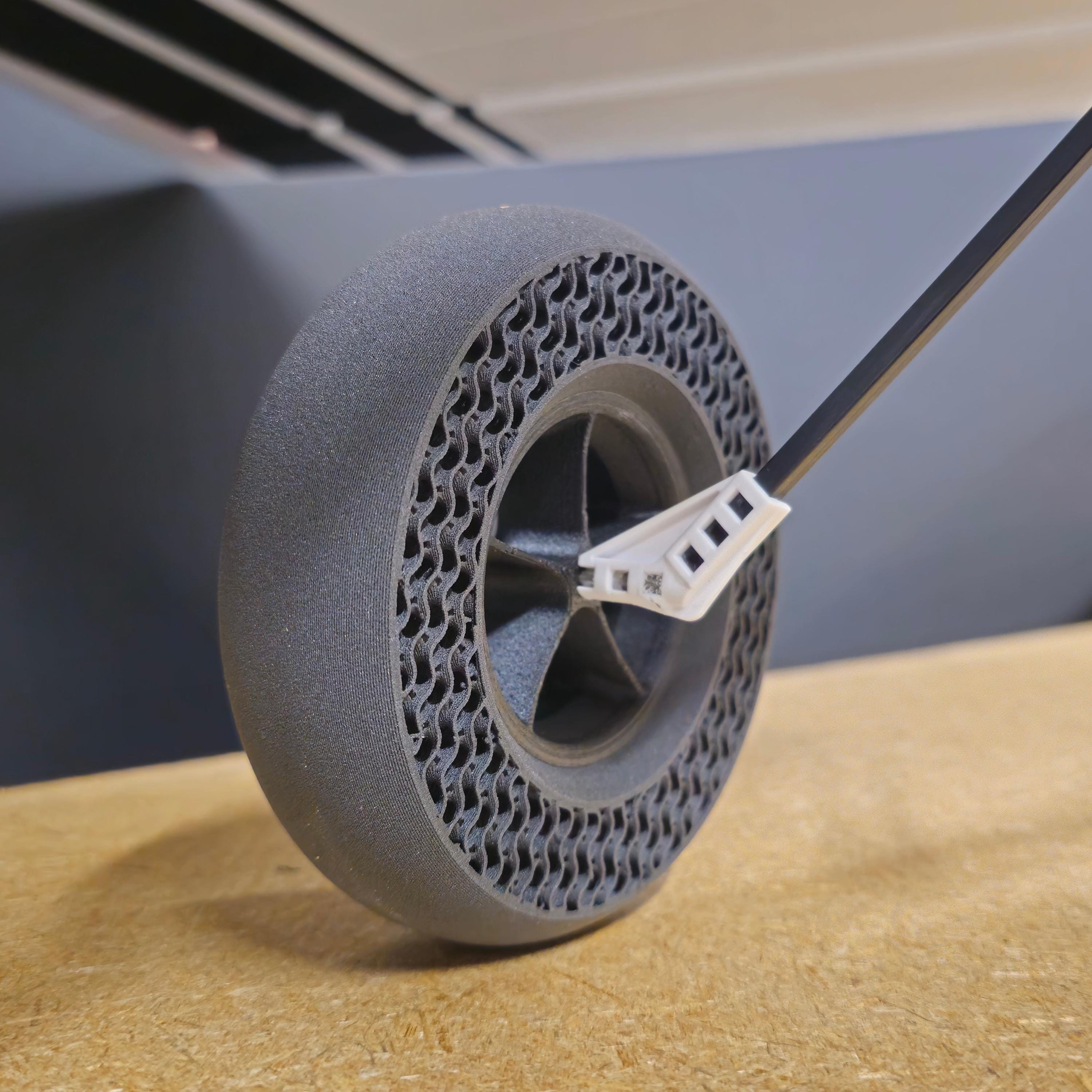 KIN Next Gen Wheels - Compatible With E-fliteยฎ Slow Ultra Stick ...