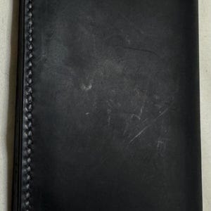 Cartera de piel de becerro curtido vegetal hecha a mano para mujer cosida a mano