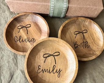 Personal Mini Charcuterie Board Wine Glass Topper Custom Engraved Cocktail Snack Board Party Accessory Girls Night Wine Night Decor