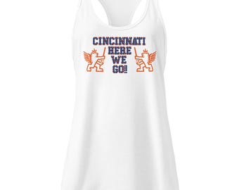 Camiseta sin mangas ajustada estilo nadadora para mujer del FC Cincinnati, ¡Vamos Cincinnati!, ropa del FCC, regalo para aficionados a los deportes de Cincinnati, regalo de fútbol de Cincy, ropa infantil del FCC