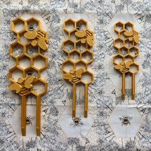 Honeycomb and Bee 3D Printed Planter Trellis Plant Support Planter Pal