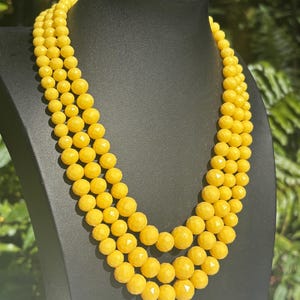 1960s Yellow Pearl Multi-Strand Celluloid Bead Necklace Made in Hong Kong