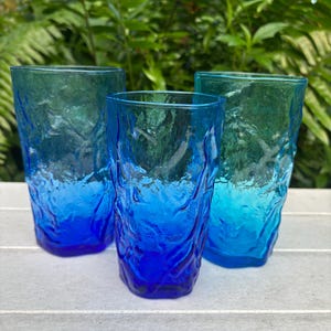 2 ounce disposable cups with lids 2 oz. Plastic Disposable Jello Shot Cups with Lids 100 Sets main image 0