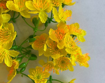 Artificial Ochna Integerrima Flowers: Vietnamese New Year Decor