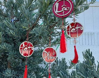 Vietnamese Lunar New Year Ornaments: Red Knot Wood Pendant (Set of 4)